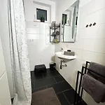 Little Dream In The Appartement