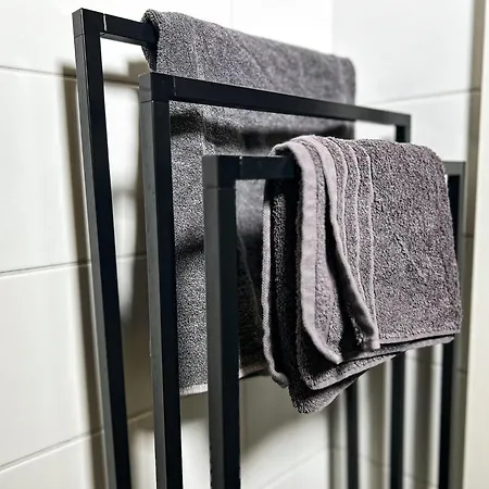 Little Dream In The Apartment *